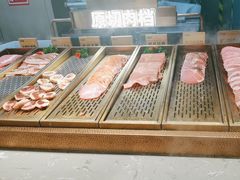 -山焱·炭火自助烤肉(周浦万达店)