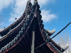 -龙华寺