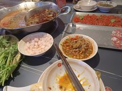 -由衷贵州酸汤牛肉火锅(新桥店)