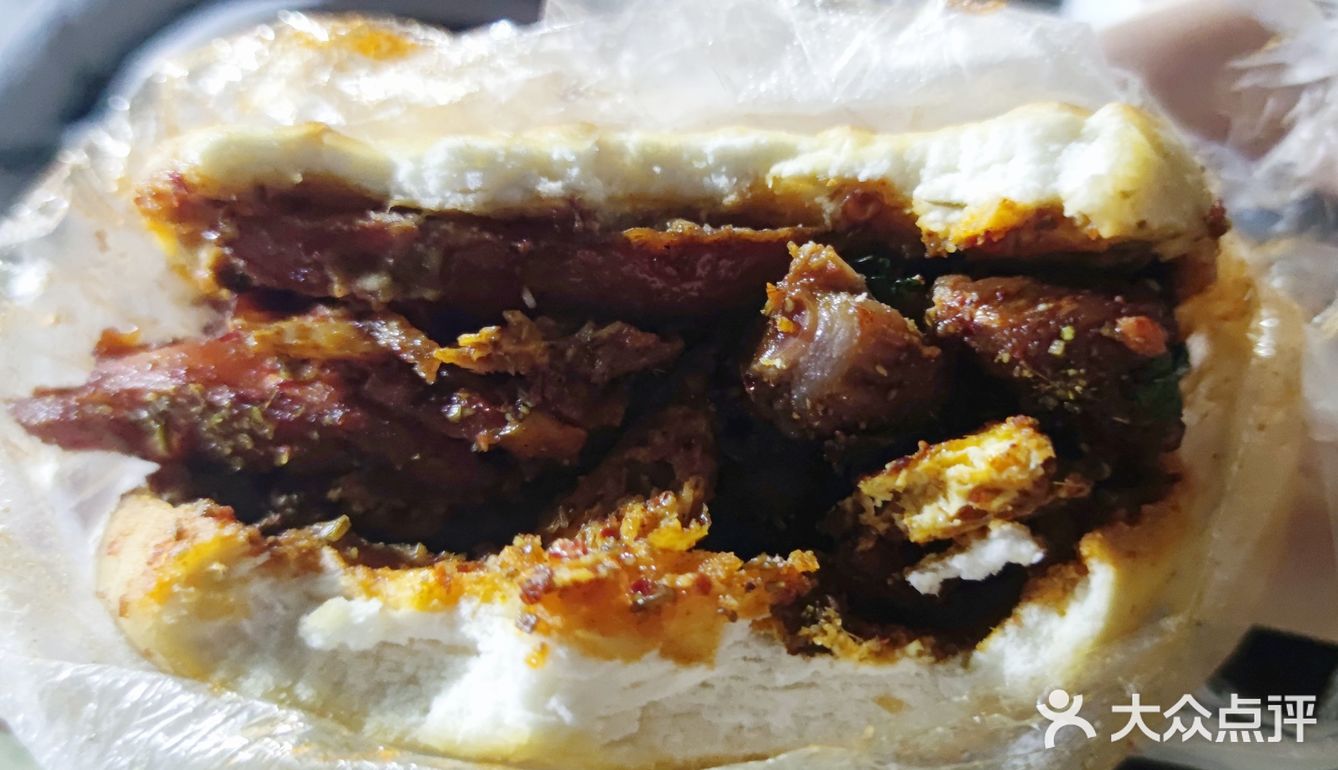 没想到西安随便一个酒店门口的小摊位都那么好吃