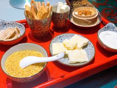 -九十九顶毡房(阜石路店)