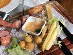 -YUE·6·西式融合餐厅(外滩六号店)