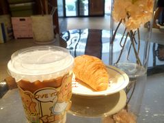 -YOLO COFFEE悠乐咖啡