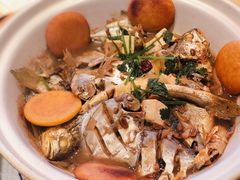 砂锅碟鱼头-吕氏疙瘩汤·私家菜馆(慈云寺店)