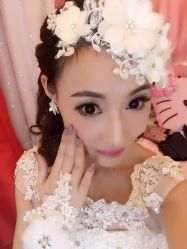-贺贺新娘造型婚纱店