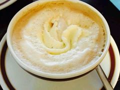 -Cafe Sacher(WIEN)