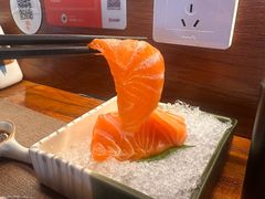 三文鱼寿司-戏作寿司(观音桥店)