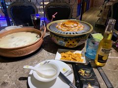 -三人行骨头王火锅(长寿店)