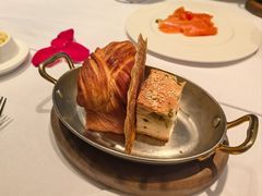 -罗宾斯牛排馆(重庆丽晶酒店)