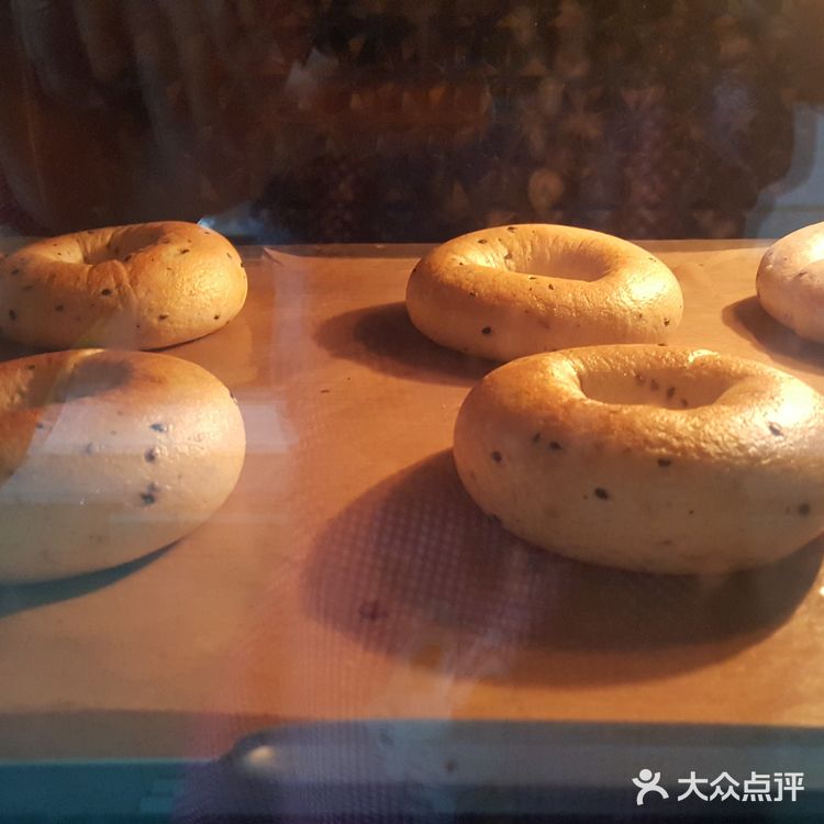 减肥瘦身人士爱吃的【全麦贝果】