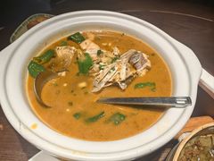 鱼头泡油条-老村长•湖北菜(欢乐大道店)