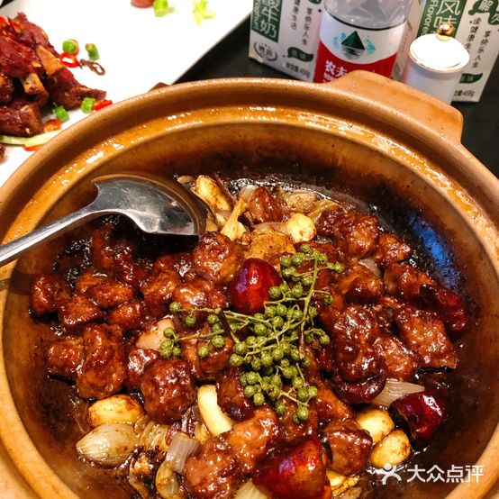 锦婷轩·雅致餐饮