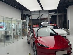 -TESLA 特斯拉(广州天环广场体验店)