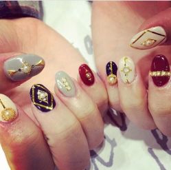 iphone_upload_pic-洋娃娃美甲美睫半永久工作室