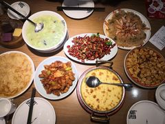 -吕氏疙瘩汤·新派鲁菜(东城万达广场店)