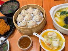 鸡鸭血汤-莱莱小笼·乔艾