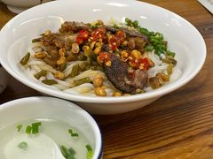 -牛八宝桂林米粉(八里庄店)