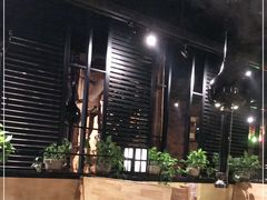 -釜御山海鲜烤肉火锅自助(新城市中心店)