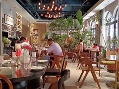 -Osteria Garden 生蚝花园餐厅(原进贤路店)