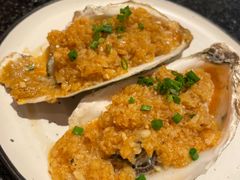 -何妹湿辣牛肉·粤式烧烤砂煲(桂雅路店)