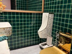 -玛格萝妮比萨屋(陆家浜路店)