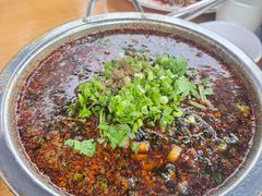 -大众跷脚牛肉馆·非遗传承单位(峨眉山店)