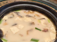雪山鱼汤-炊烟餐厅