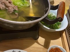 -全牛匠·乐山跷脚牛肉(新中关店)