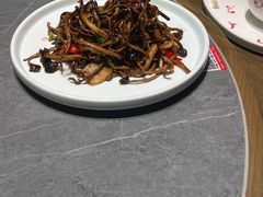-吴越荣记苏州菜·松鼠桂鱼100%活鱼现做(斜塘老街店)