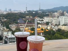 白桃气泡-塔顶·Cafe·日啡夜酒(北京路店)