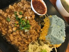 -蝶豆花蓝面条