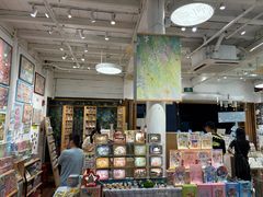 -猫的天空之城概念书店(杭州南宋御街店)