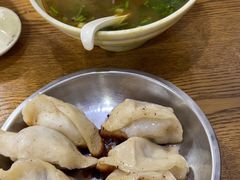 -黄阿姨锅贴大王(万航渡路店)