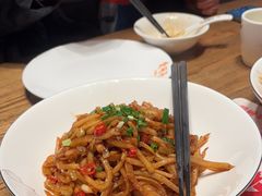-爱碗亭·鲜炒湖南菜(壹城中心店)