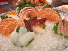 -四海一家自助餐(益田假日广场店)