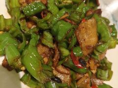 -松沪名灶·豆浆鱼头·新上海菜(飞航吾悦广场店)