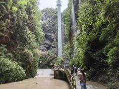 -阿依河景区