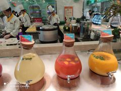 -绿岛港轩海鲜烤肉涮锅自助餐厅
