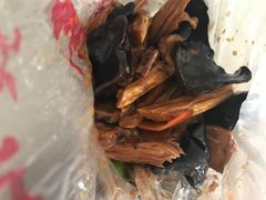 -老六素货(王顶堤店)