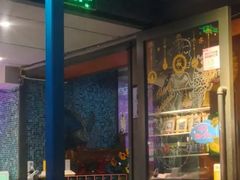 门面-鸣记脆皮烤鱼·海鲜烤鱼(三八广场店)