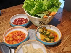 -明洞阿姨·韩式酱蟹烤肉·创意料理(三元桥店)