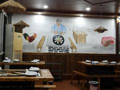 大堂-三里屯土灶炖公鸡地锅鸡(江东店)