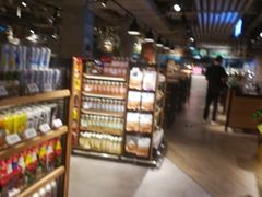 -超级物种(省府店)
