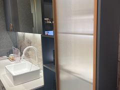 -索菲亚衣柜橱柜家具全屋定制(汶水红星店)