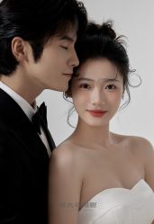 -蒙太奇婚纱摄影(万达店)