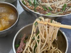 -正宗杨记普洱酸醋米线(总店)