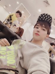 点击看大图 -3AM HAIR SALON染发烫发接发
