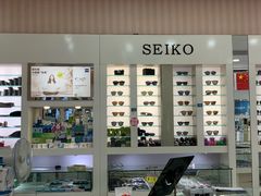 -罗创丹阳眼镜(童卫路店)