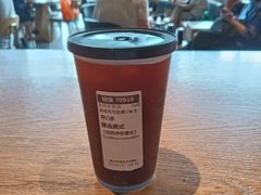 -星巴克臻选(上海合生汇1F店)