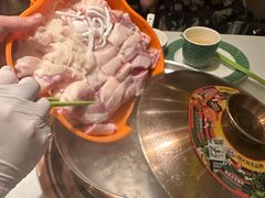 -润园四季椰子鸡火锅(卓越INTOWN店)